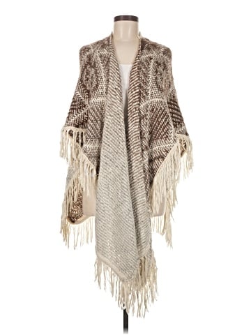 Casting Poncho (view 1)