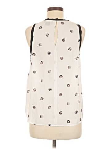 Trouve Sleeveless Blouse (view 2)