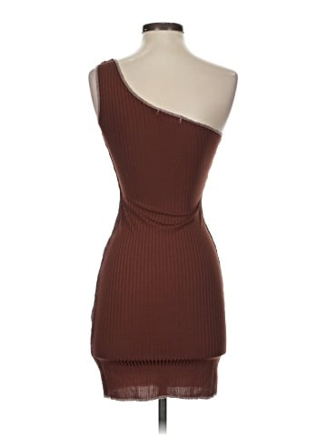 PrettyLittleThing Cocktail Dress (view 2)