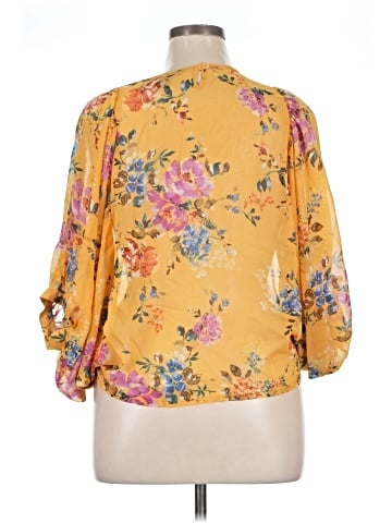 Antilia Femme 3/4 Sleeve Blouse (view 2)