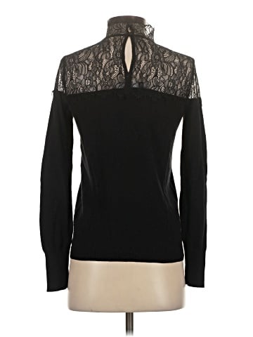 Jennifer Lopez Turtleneck Sweater (view 2)