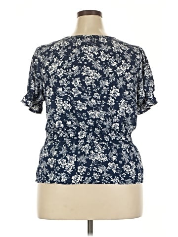 Coco & Shay Short Sleeve Blouse (view 2)