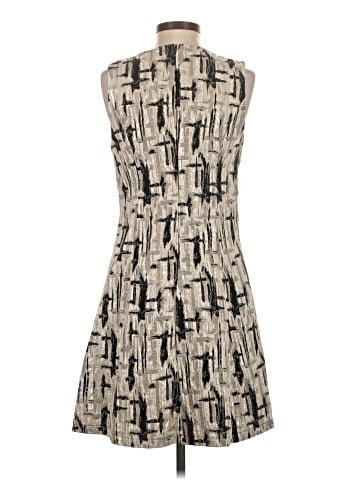 Everleigh Casual Dress (view 2)