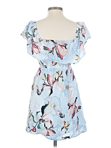Cupcakes & Cashmere Casual Dress (view 2)