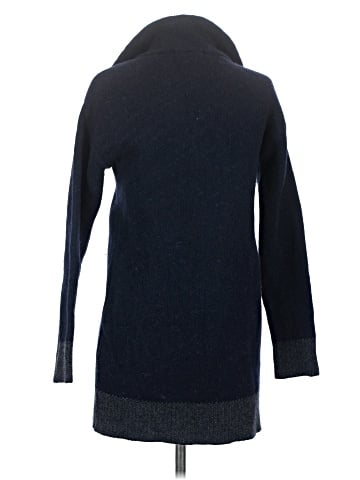 Chiaramente Long Sleeve Top (view 2)