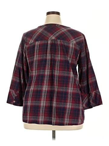 Skies Are Blue 3/4 Sleeve Button-Down Shirt (view 2)