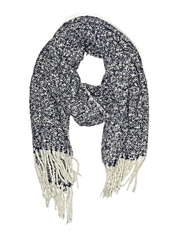 Echo Scarf (view 1)
