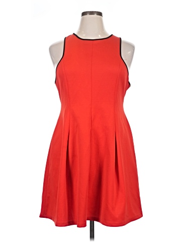 Marilyn Monroe Cocktail Dress (view 1)
