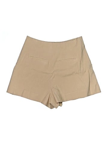 Vince. Khaki Shorts (view 2)