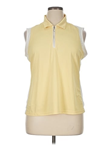 Izod Golf Vest (view 1)
