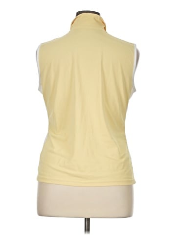 Izod Golf Vest (view 2)