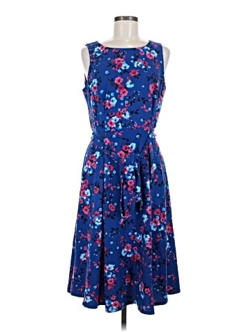 Elle Casual Dress (view 1)