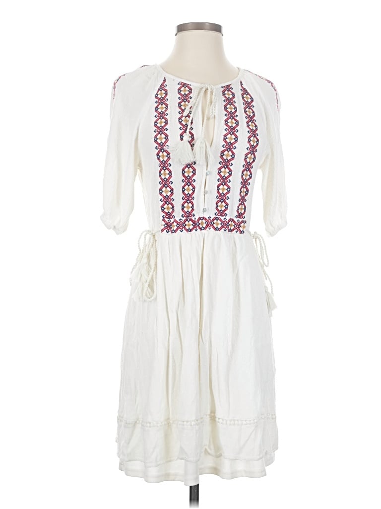 Pre-owned Lovestitch Casual Dress In White