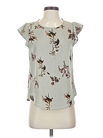 A'gaci Sleeveless Blouse (view 1)