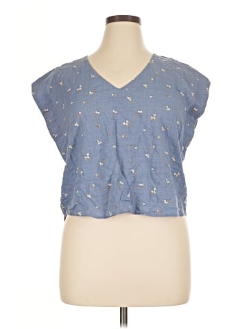 a.n.a. A New Approach Short Sleeve Top (view 1)