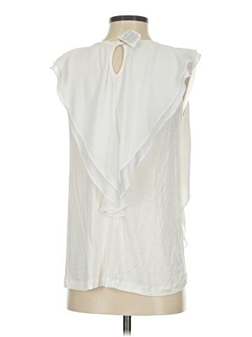 Cha Cha Vente Sleeveless Blouse (view 2)