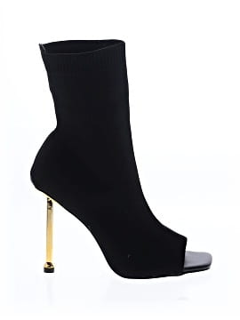 Chase & Chloe Boots