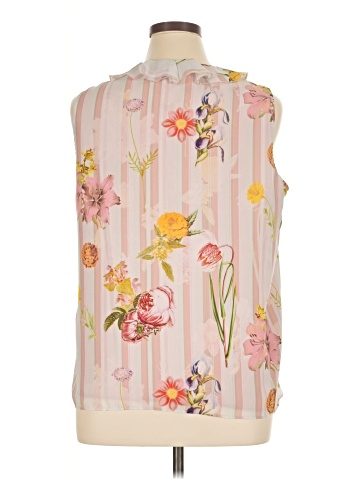 North Style Sleeveless Blouse (view 2)