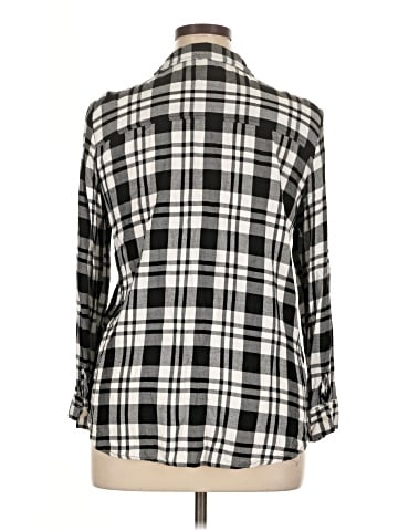 Alexander Jordan 3/4 Sleeve Button-Down Shirt (view 2)