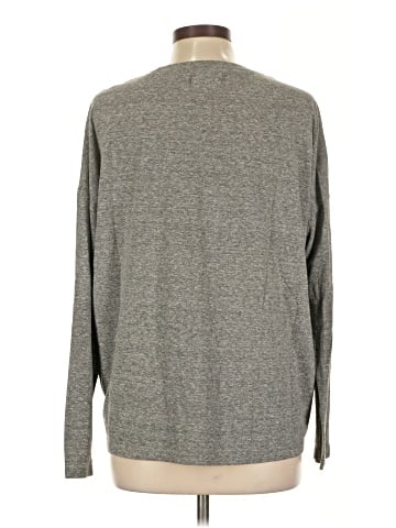 Rivet & Thread Long Sleeve T-Shirt (view 2)