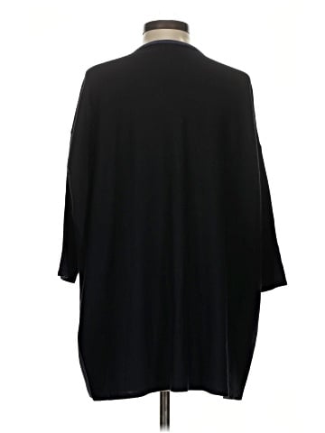 Kerisma Poncho (view 2)
