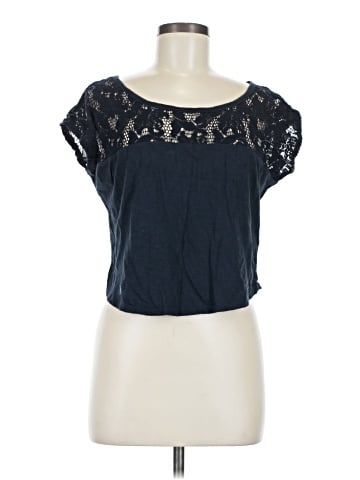 Gilly Hicks Short Sleeve T-Shirt (view 1)