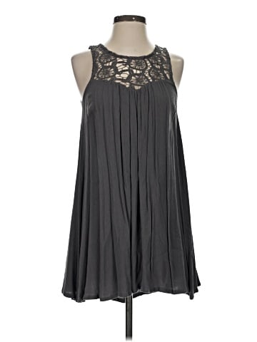 Others Follow Casual Dress (view 1)