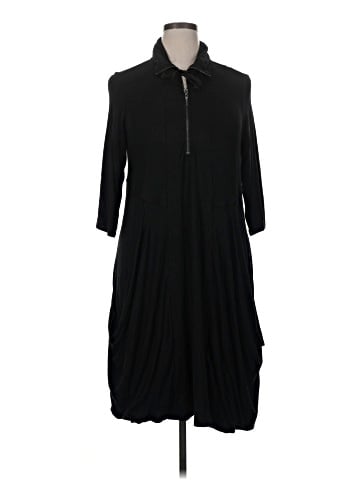 Chelsea & Theodore Casual Dress (view 1)