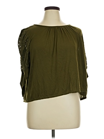 Carolyn Taylor 3/4 Sleeve Blouse (view 1)