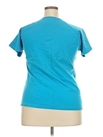 Liz Claiborne Active T-Shirt (view 2)