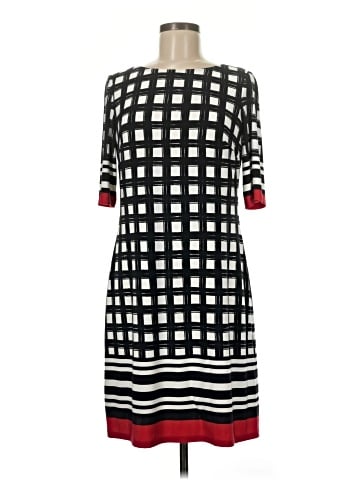 La Nouvelle Renaissance Casual Dress (view 1)