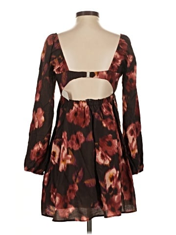 Abercrombie & Fitch Casual Dress (view 2)