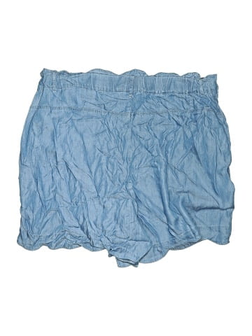 Escada Shorts (view 2)