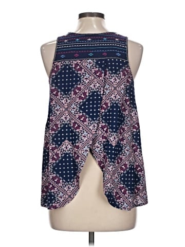 Red Camel Sleeveless Blouse (view 2)