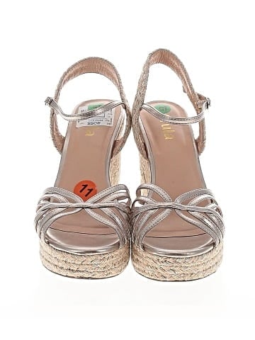 Arula Wedges (view 2)