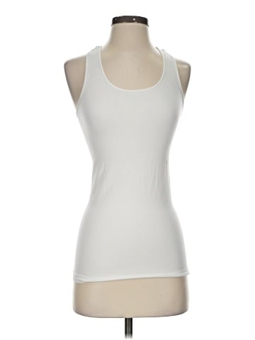Versona Sleeveless T-Shirt (view 1)