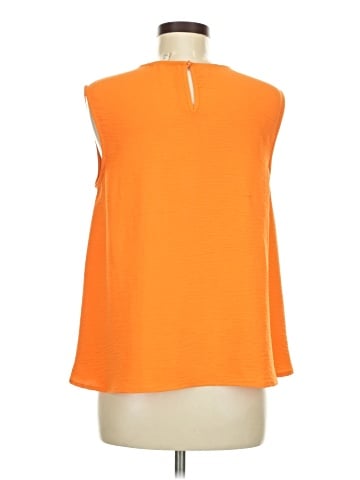Versona Sleeveless T-Shirt (view 2)