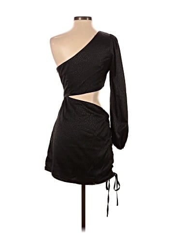 O. Vianca Cocktail Dress (view 2)
