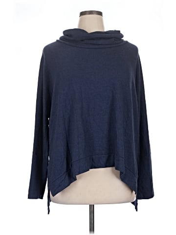 Korye Poncho (view 1)