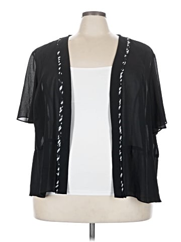 Maggie Barnes Kimono (view 1)