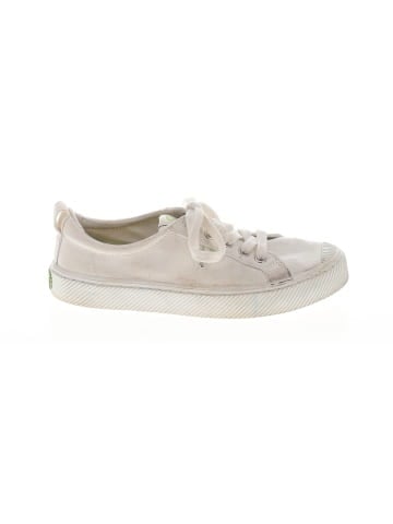 Cariuma Sneakers (view 1)