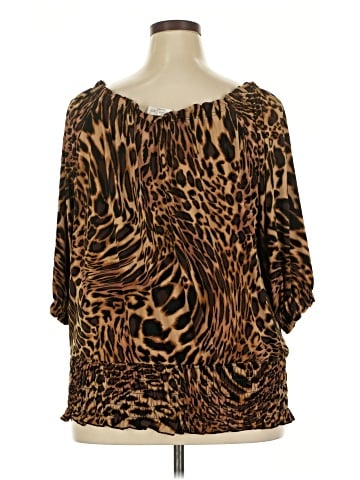 Linda Leal 3/4 Sleeve Blouse (view 2)
