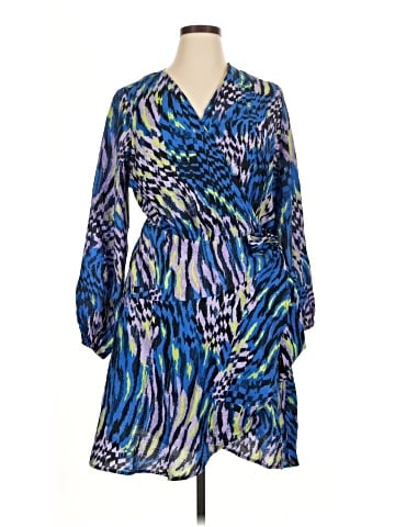 Nina Parker Casual Dress (view 1)