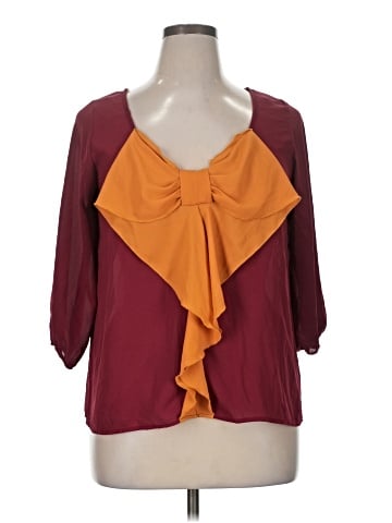 Brenda's 3/4 Sleeve Blouse (view 1)