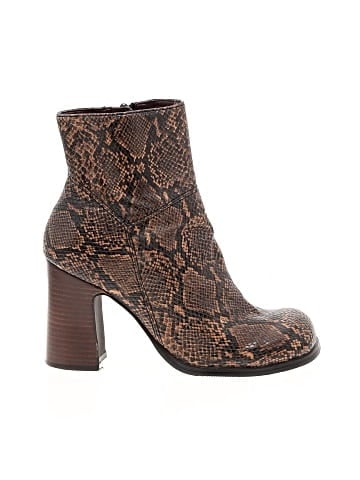 American Eagle Outfitters Ankle Boots (view 1)