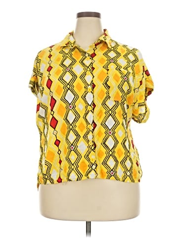 Rouge Short Sleeve Blouse (view 1)