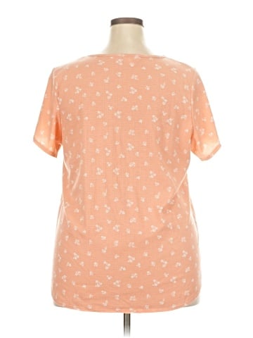 Star Vixen Short Sleeve Henley (view 2)