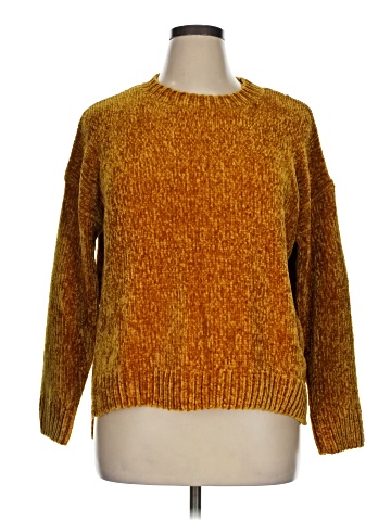 Cupio Pullover Sweater (view 1)
