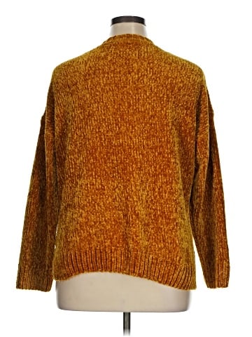 Cupio Pullover Sweater (view 2)