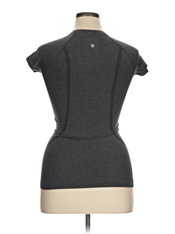 Liz Lange Short Sleeve Top (view 2)
